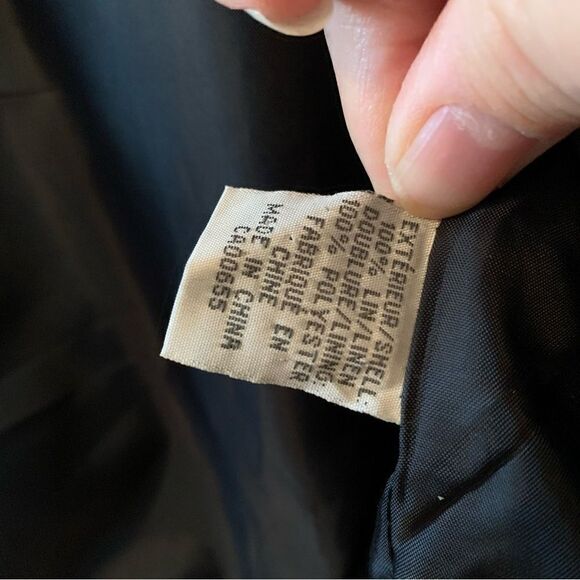 RW&CO Black Linen Blazer | 3/4 Sleeve | Lightweight & Chic - Picture 4 of 5